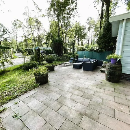 Chalet Serene Comfort, Rust En Sauna Hoenderloo