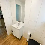 Serene Comfort, Rust En Sauna Alpesi faház *